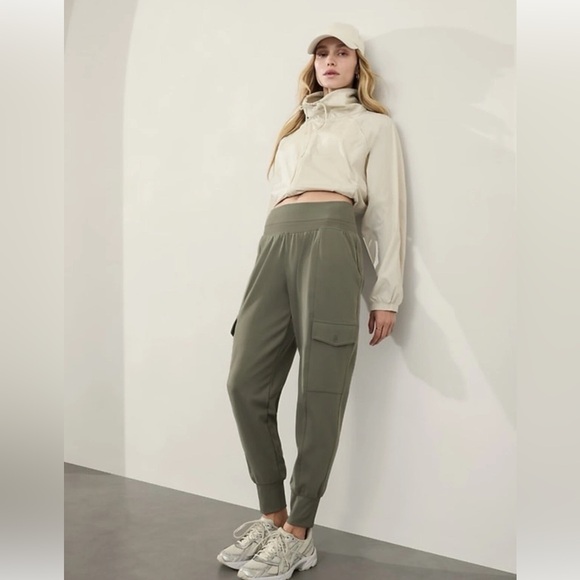 Athleta Venice High Rise Cargo Jogger size 2X Moss #410789
